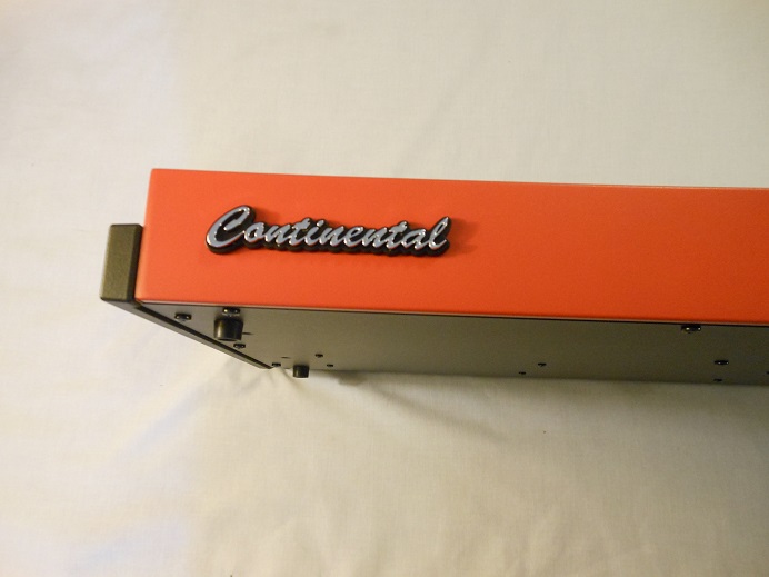 Continental, 61 Key Picture 5